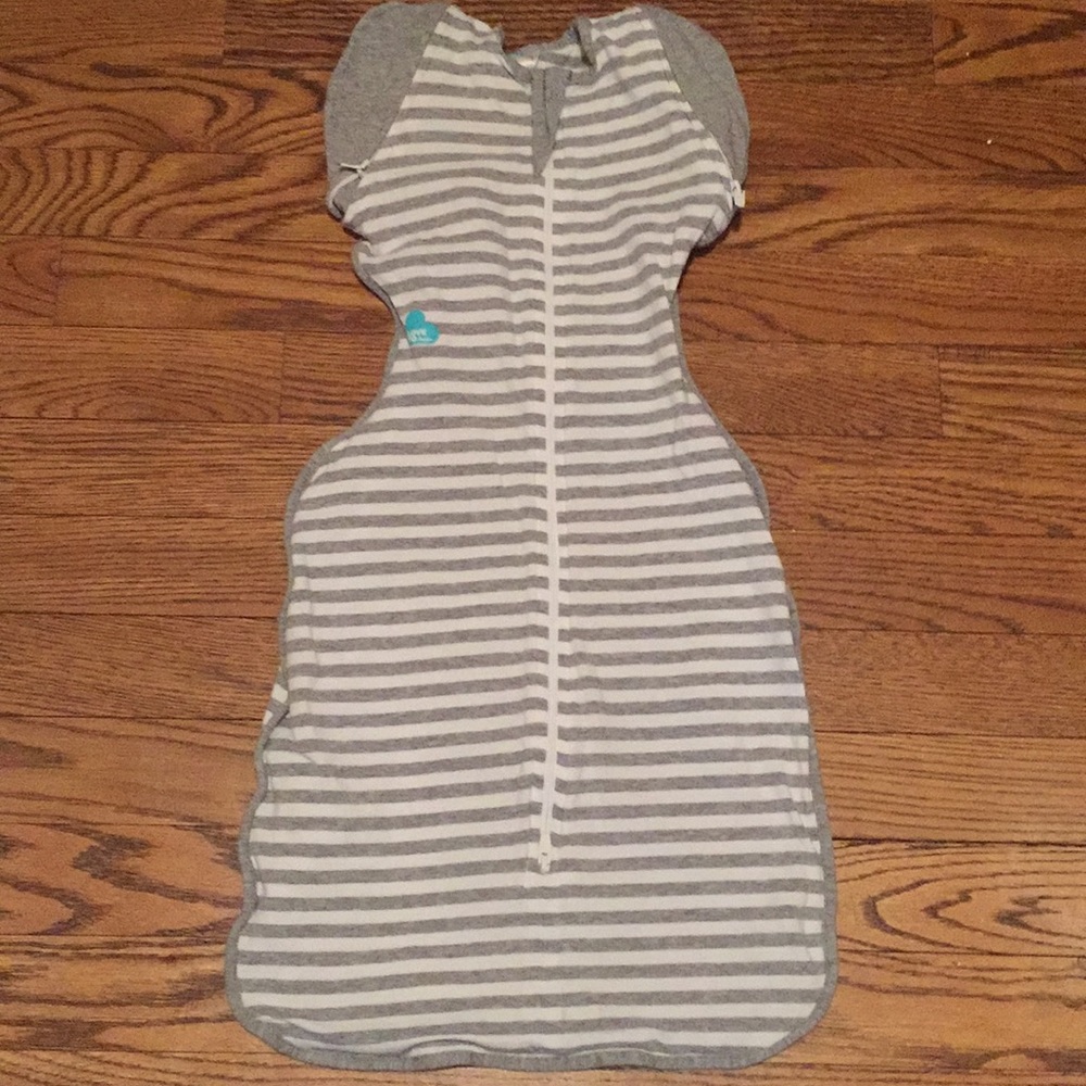 GUC Love to Dream 50/50 Swaddle